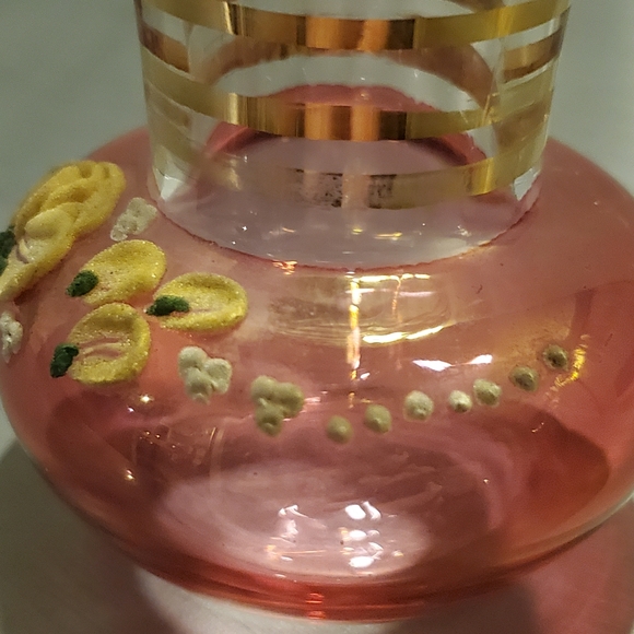 Vintage Glass Cranberry and Gold Mini Bud Vase with Applied Floral Pattern MCM - Picture 8 of 11